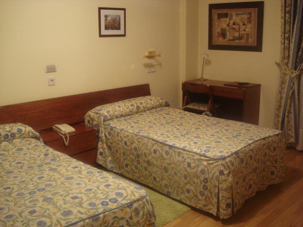 Hotel Isabel Briviesca Kamer foto